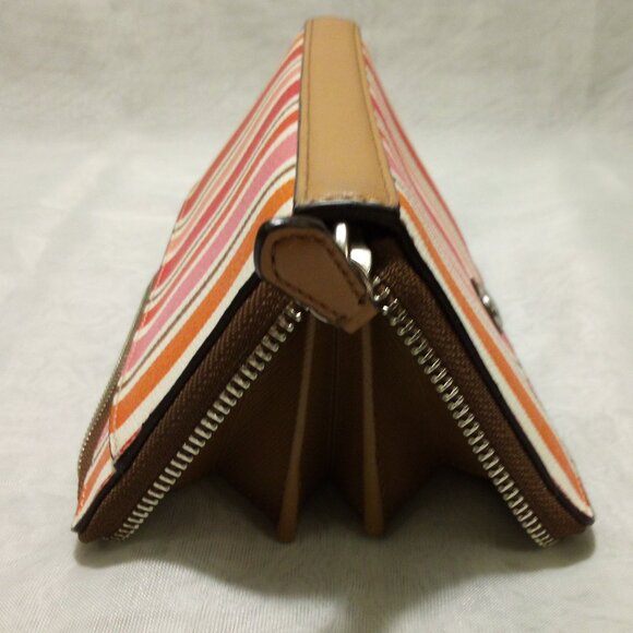 Coach Long Zip Around Coated Canvas w/Leather Trim,, EUC - Picture 12 of 13